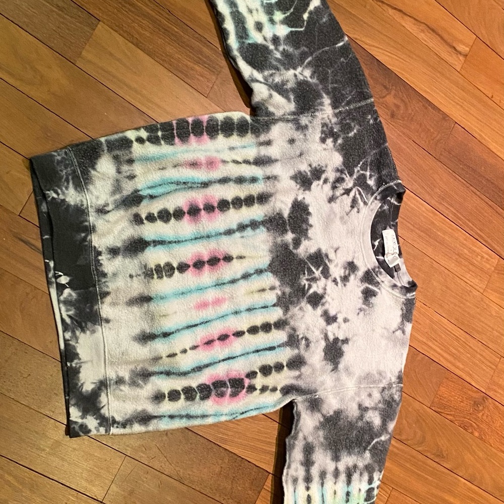 CREWNECK - Picture 2 of 6